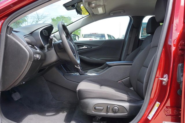 2023 Chevrolet Malibu LT FWD image 21
