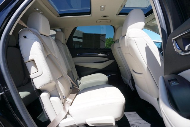 2024 Buick Enclave Essence AWD image 27