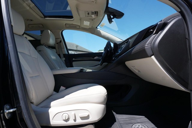 2024 Buick Enclave Essence AWD image 30