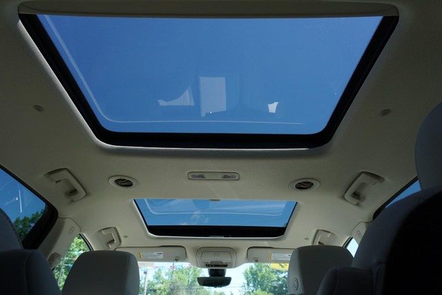 2024 Buick Enclave Essence AWD image 33