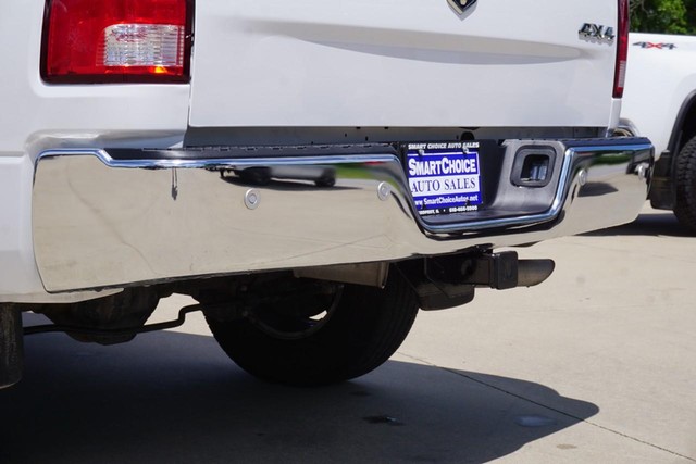 2022 Ram 1500 Classic SLT  Crew Cab 4WD image 21