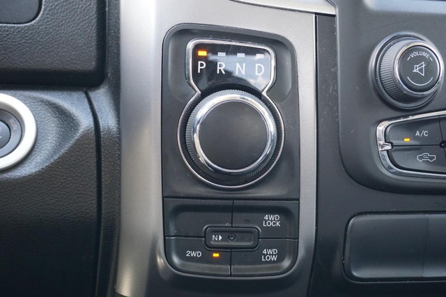 2022 Ram 1500 Classic SLT  Crew Cab 4WD image 42
