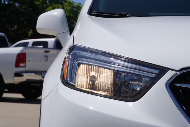 2020 Buick Encore Preferred FWD image 09