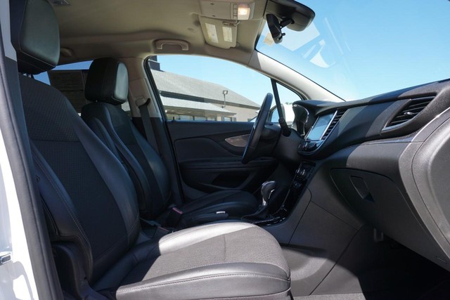 2020 Buick Encore Preferred FWD image 24