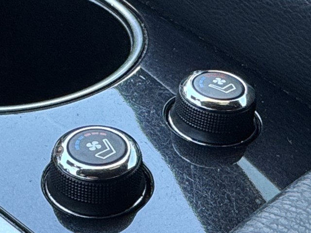 2021 Nissan Maxima SR FWD image 44