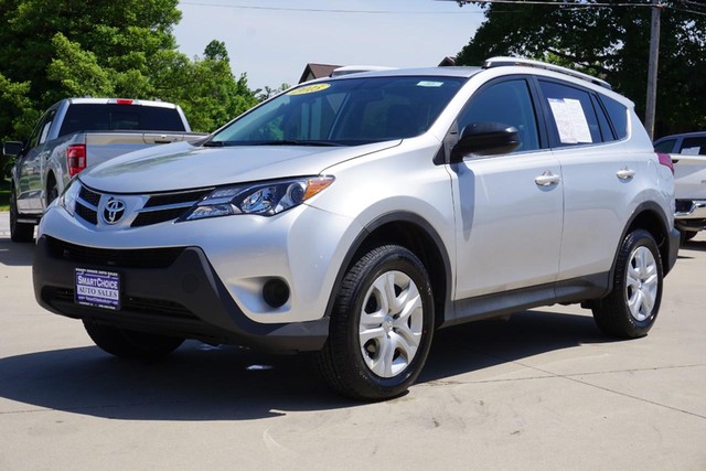 2015 Toyota RAV4 LE AWD image 07