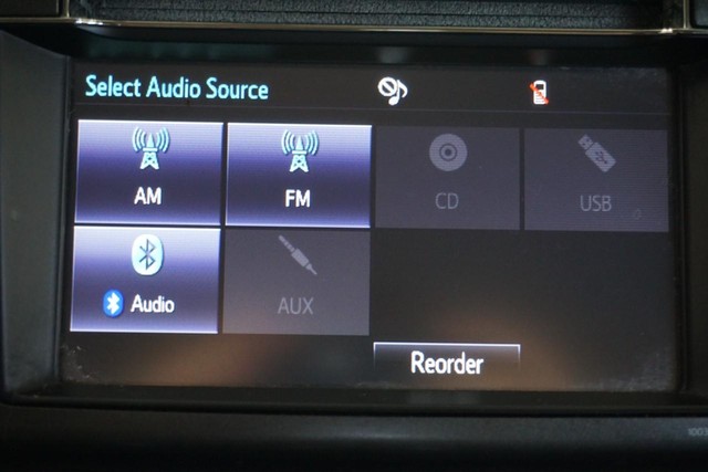 2015 Toyota RAV4 LE AWD image 38