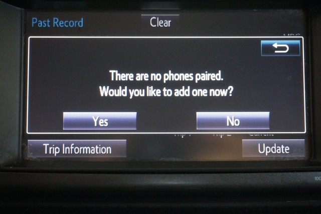 2015 Toyota RAV4 LE AWD image 40