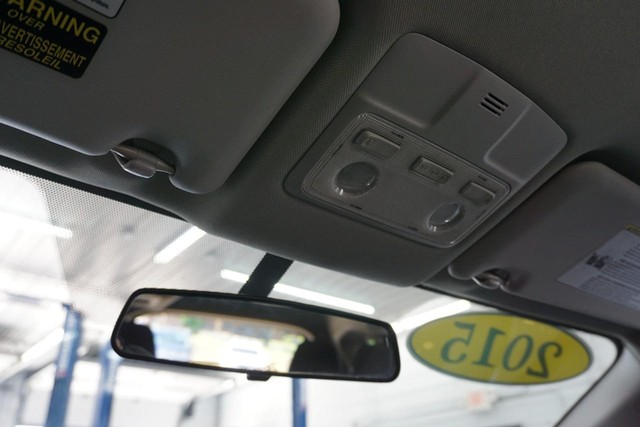 2015 Toyota RAV4 LE AWD image 42