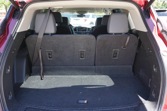 2019 Buick Enclave Essence FWD image 20