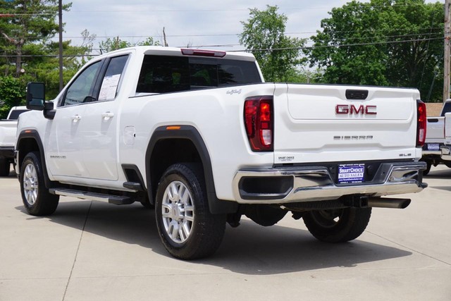 2022 GMC Sierra 2500HD SLE Double Cab 4WD image 05