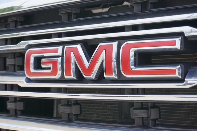 2022 GMC Sierra 2500HD SLE Double Cab 4WD image 11