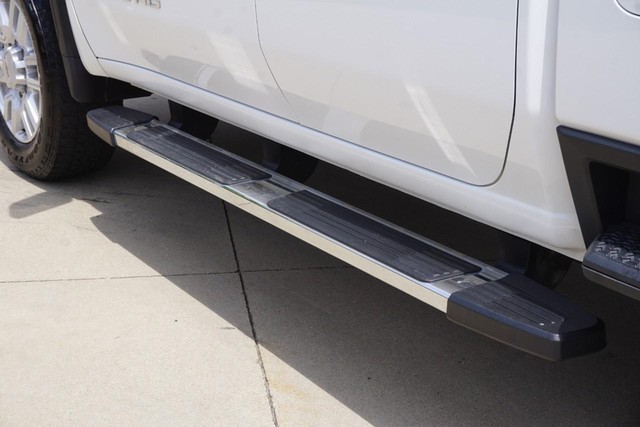 2022 GMC Sierra 2500HD SLE Double Cab 4WD image 18