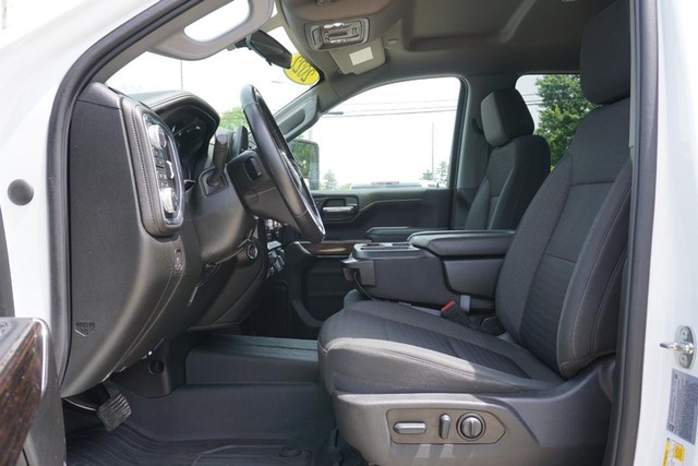 2022 GMC Sierra 2500HD SLE Double Cab 4WD image 27
