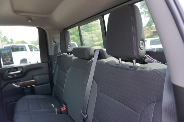 2022 GMC Sierra 2500HD SLE Double Cab 4WD image 31