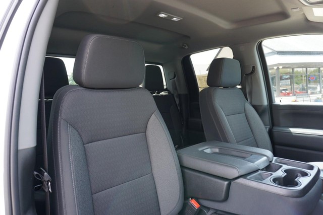 2022 GMC Sierra 2500HD SLE Double Cab 4WD image 35