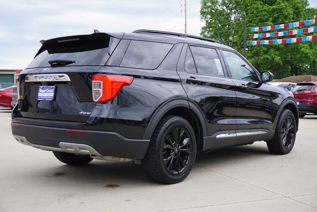 2023 Ford Explorer XLT 4WD image 03