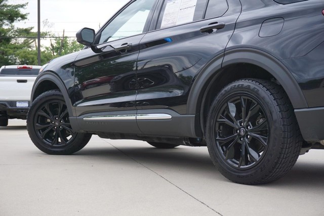 2023 Ford Explorer XLT 4WD image 14