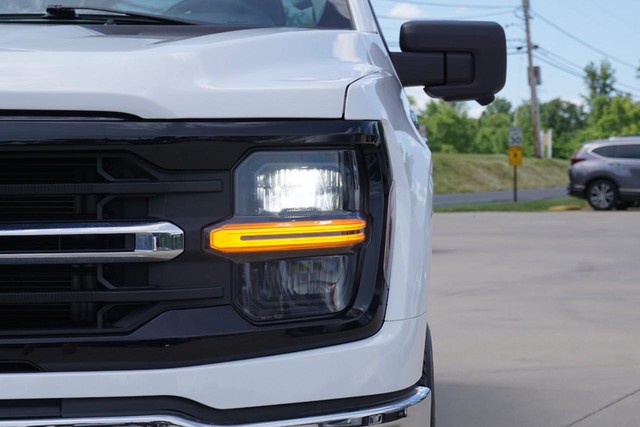 2024 Ford F-150 XLT SuperCrew 4WD image 10