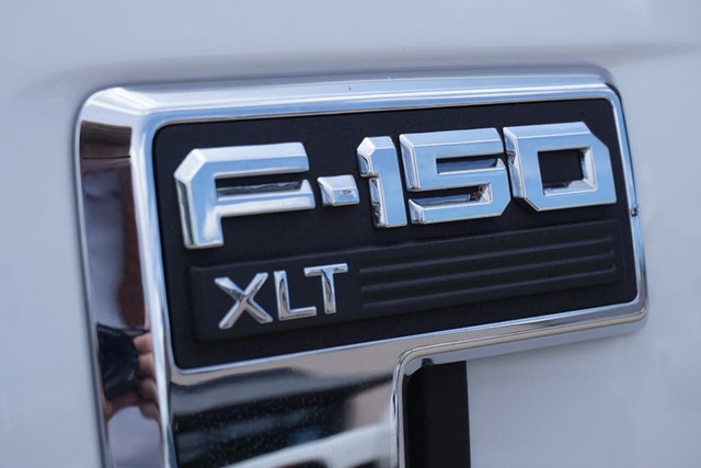 2024 Ford F-150 XLT SuperCrew 4WD image 12