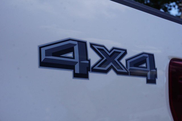 2024 Ford F-150 XLT SuperCrew 4WD image 18