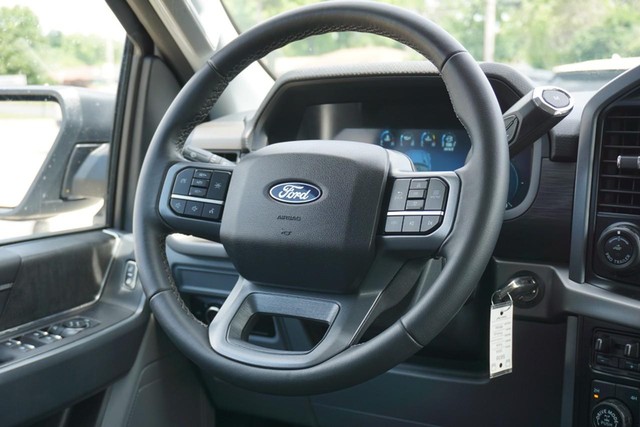 2024 Ford F-150 XLT SuperCrew 4WD image 31