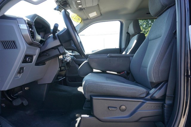 2024 Ford F-150 XLT SuperCrew 4WD image 24