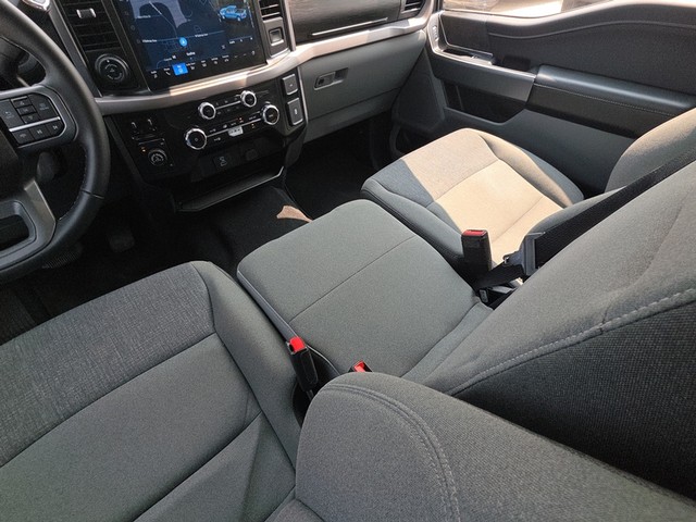 2024 Ford F-150 XLT SuperCrew 4WD image 30