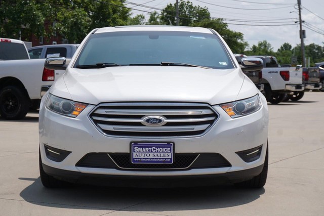 2013 Ford Taurus Limited image 08