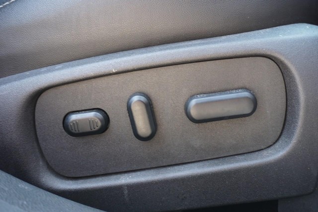 2013 Ford Taurus Limited image 29