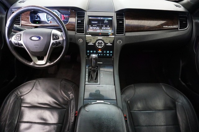 2013 Ford Taurus Limited image 31