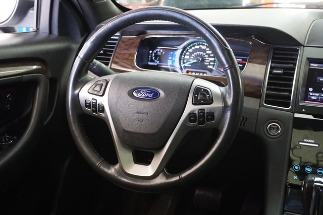 2013 Ford Taurus Limited image 32