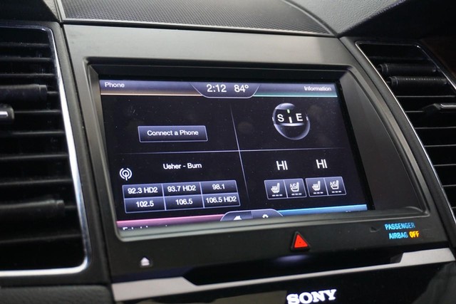 2013 Ford Taurus Limited image 40