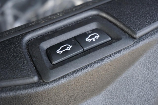 2022 BMW X7 xDrive40i AWD image 26
