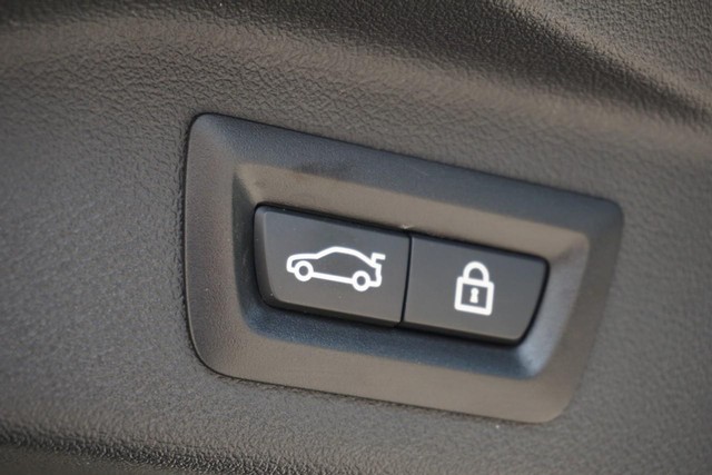 2022 BMW X7 xDrive40i AWD image 27