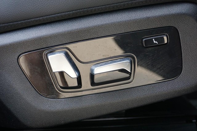 2022 BMW X7 xDrive40i AWD image 36