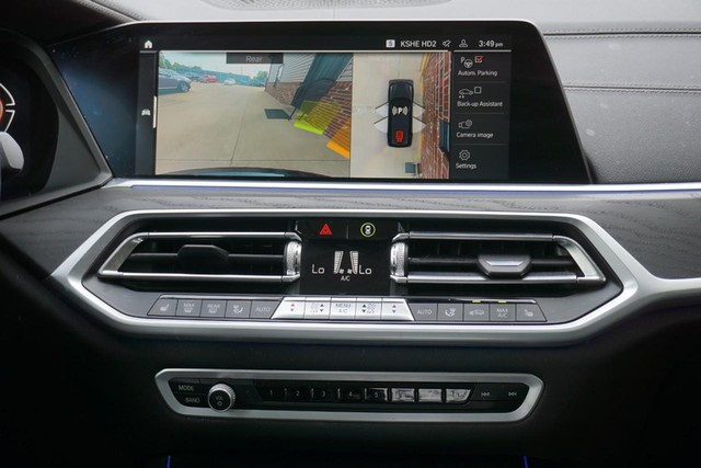 2022 BMW X7 xDrive40i AWD image 44