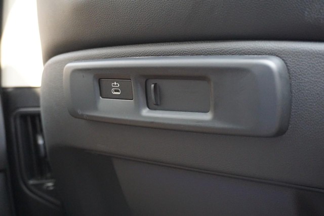 2022 BMW X7 xDrive40i AWD image 49