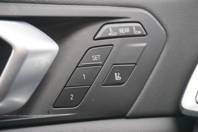 2022 BMW X7 xDrive40i AWD image 52