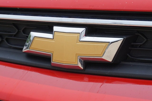 2017 Chevrolet Spark LT image 11