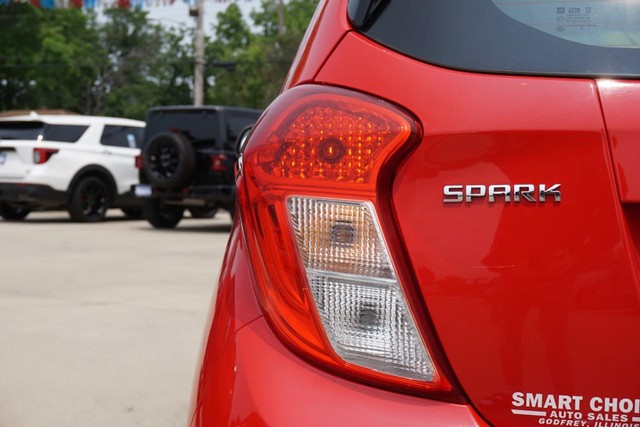 2017 Chevrolet Spark LT image 16