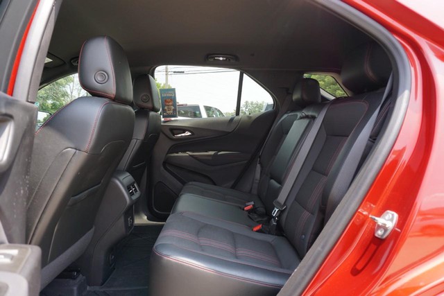 2023 Chevrolet Equinox RS FWD image 25