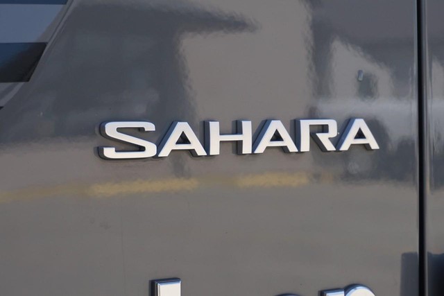 2019 Jeep Wrangler Unlimited Sahara 4x4 image 12