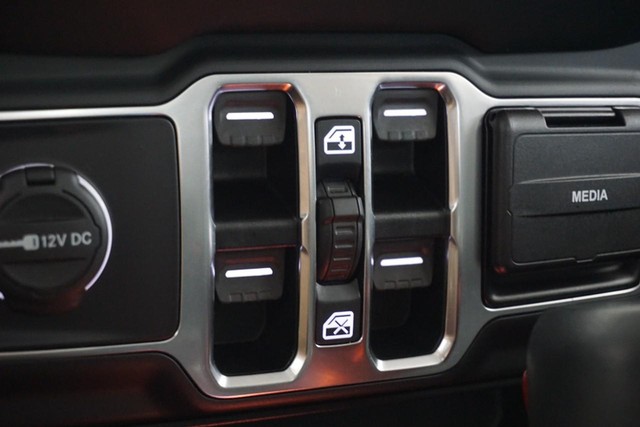 2019 Jeep Wrangler Unlimited Sahara 4x4 image 45