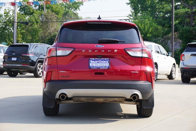2022 Ford Escape SEL AWD image 04