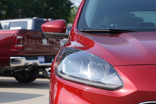 2022 Ford Escape SEL AWD image 09
