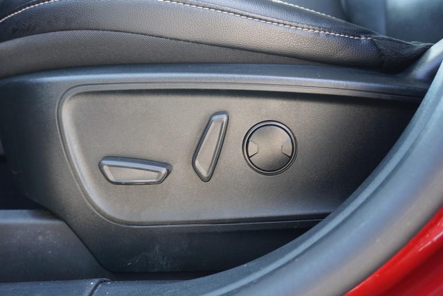 2022 Ford Escape SEL AWD image 22
