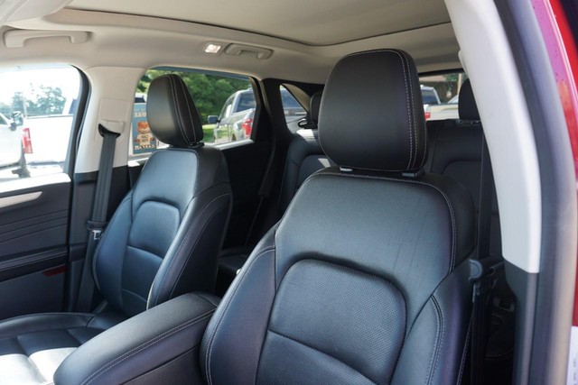 2022 Ford Escape SEL AWD image 23