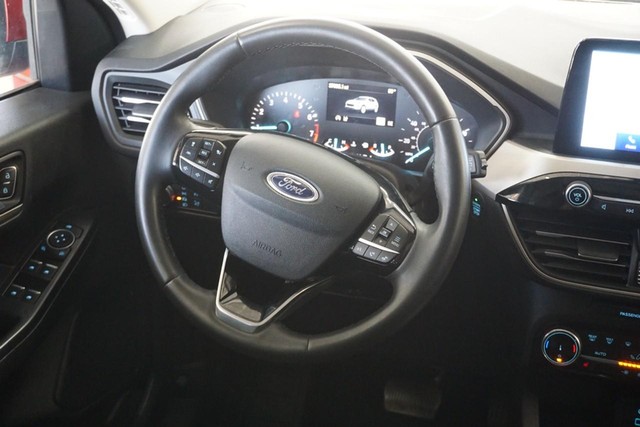 2022 Ford Escape SEL AWD image 31