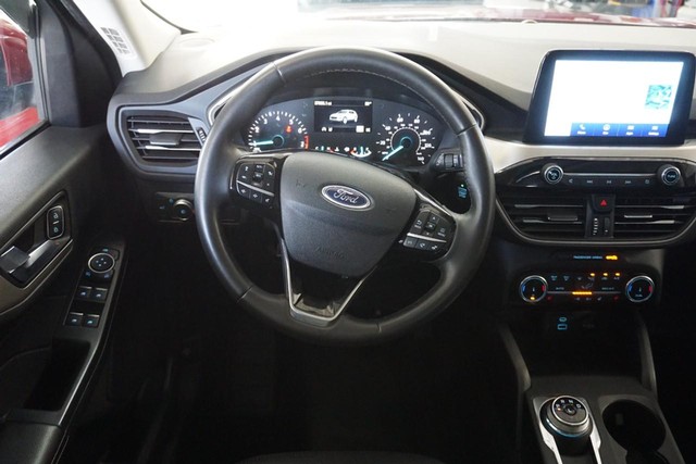 2022 Ford Escape SEL AWD image 34